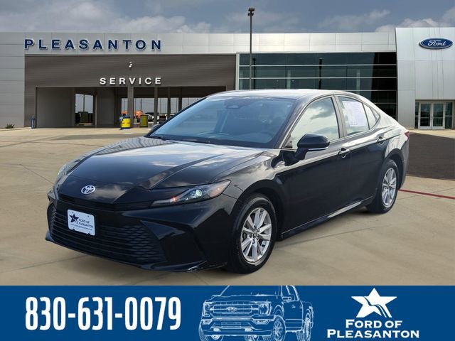 Used 2025 Toyota Camry LE