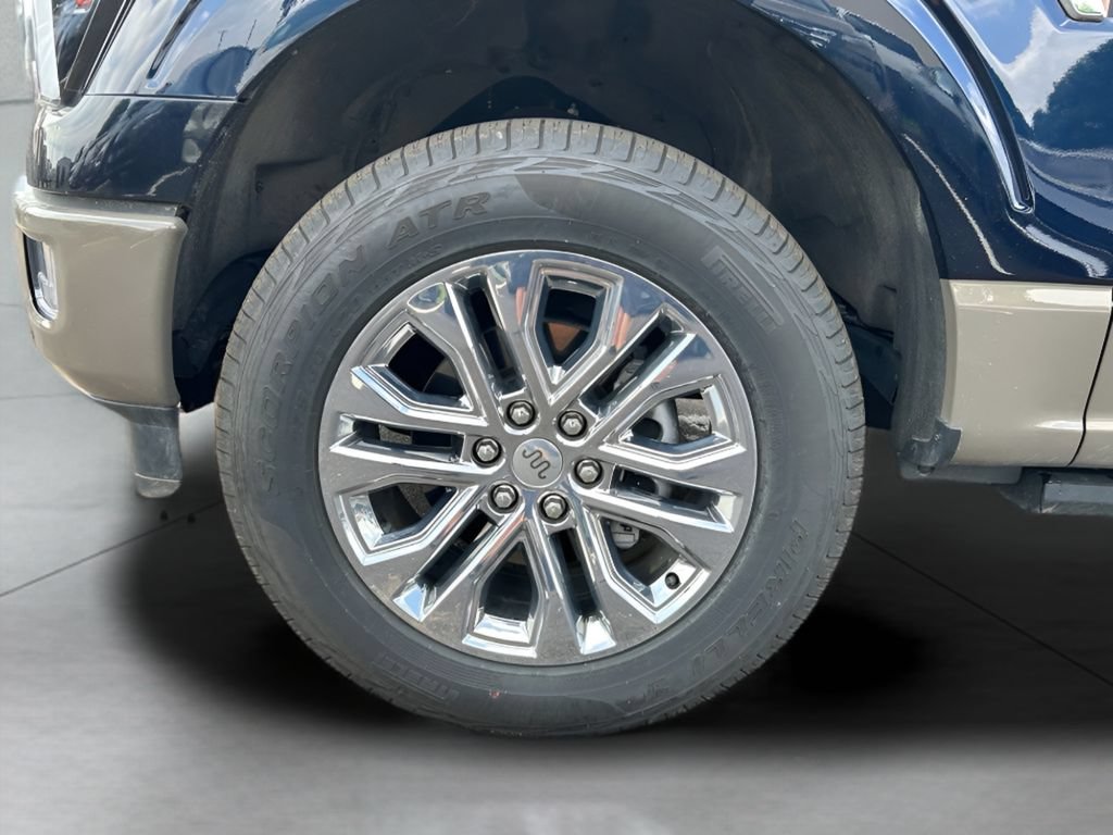 Certified 2025 Ford F150 King Ranch AWD/4WD image 29
