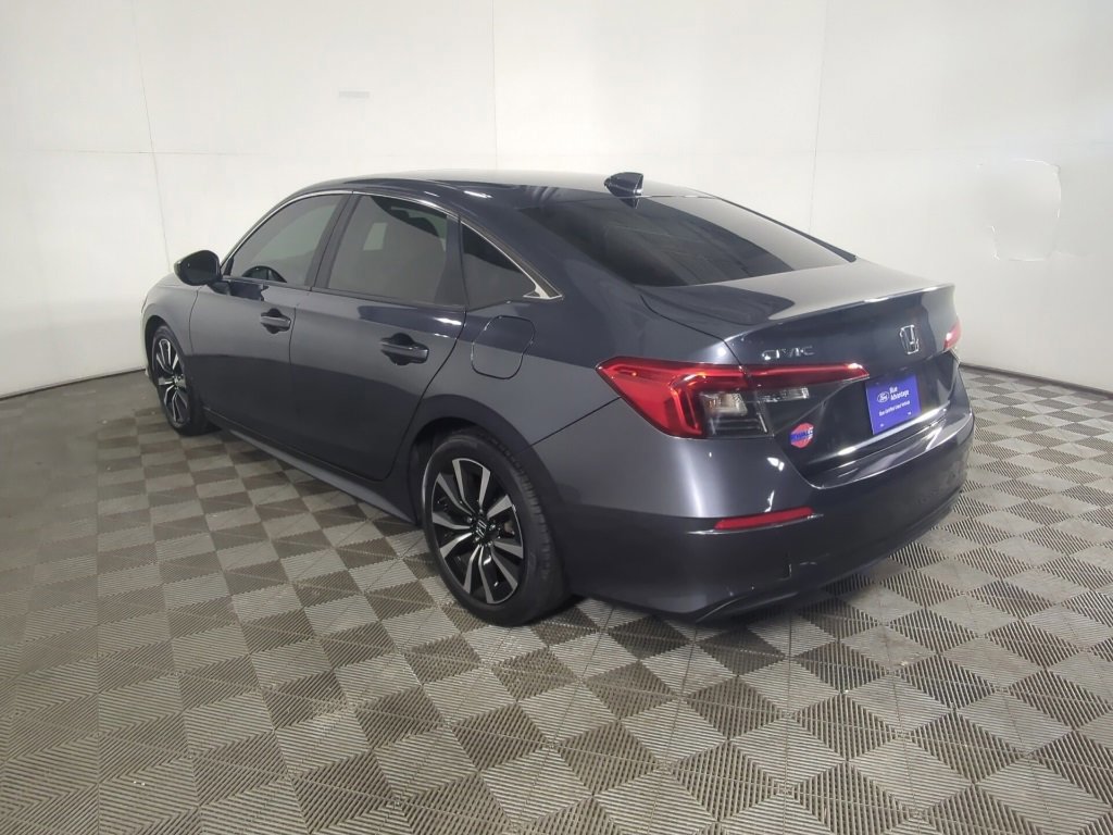 Used 2022 Honda Civic EX image 2