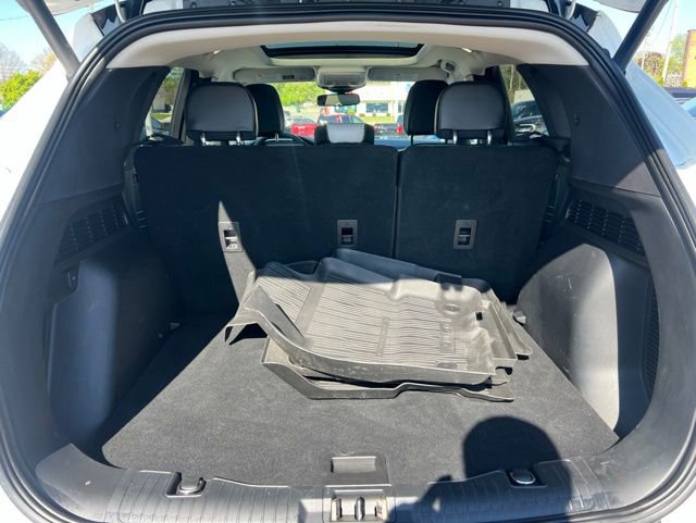 Certified 2023 Ford Escape Platinum AWD/4WD image 24