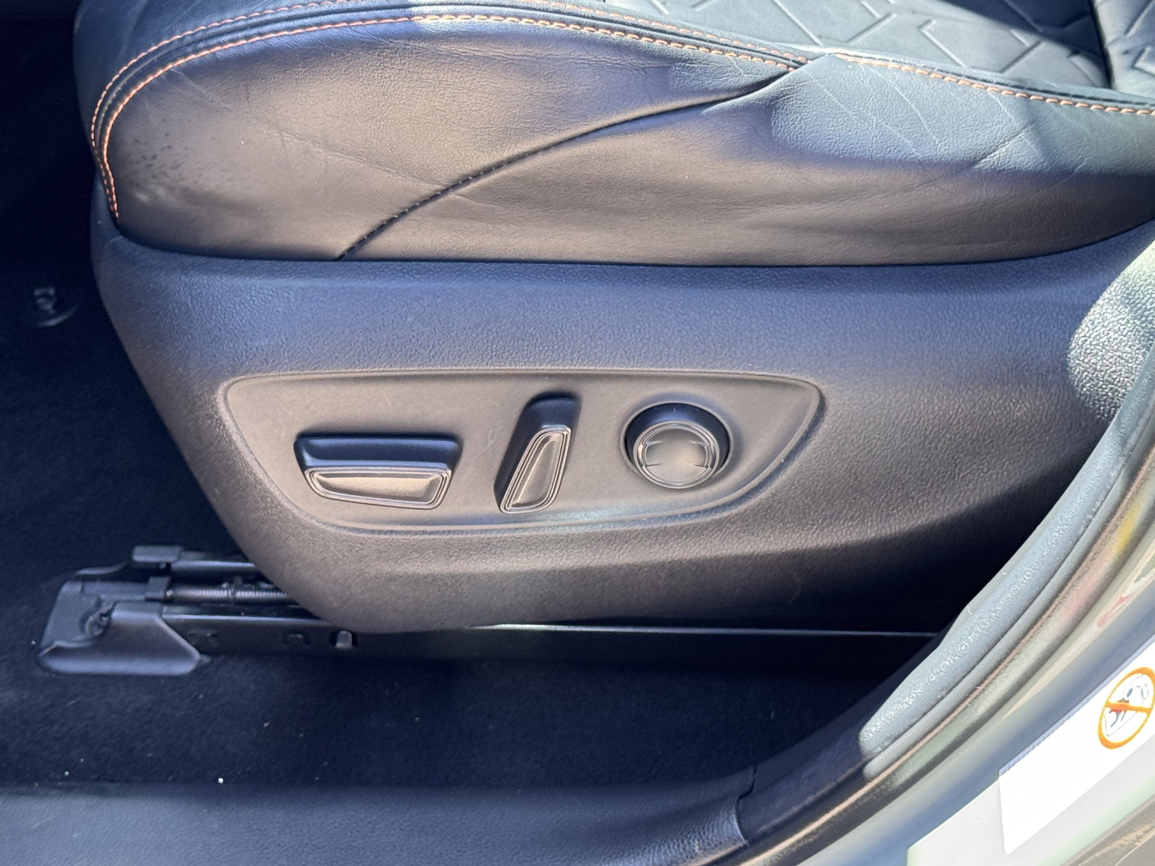 Used 2019 Toyota RAV4 Adventure image 20