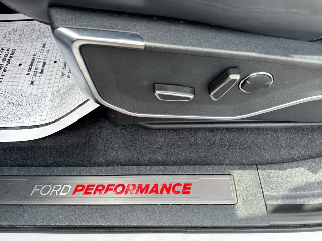 Certified 2023 Ford F150 Raptor w/ Raptor Carbon Fiber Package AWD/4WD image 12