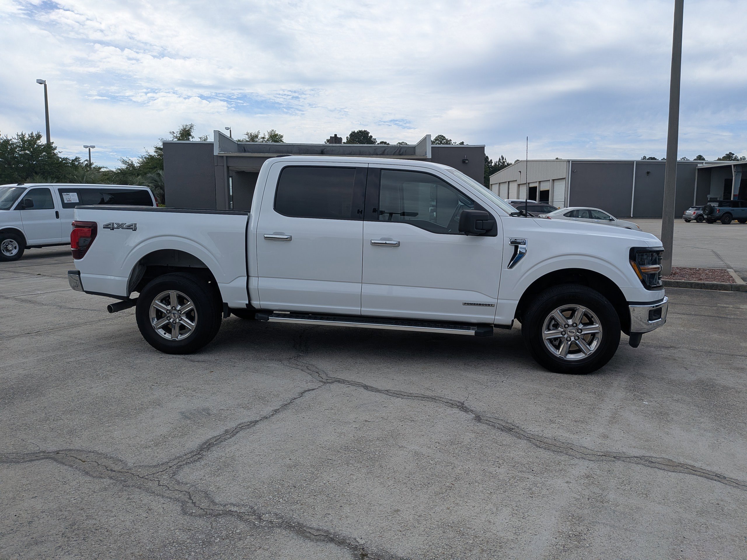 Certified 2024 Ford F150 XLT w/ Mobile Office Package AWD/4WD image 3