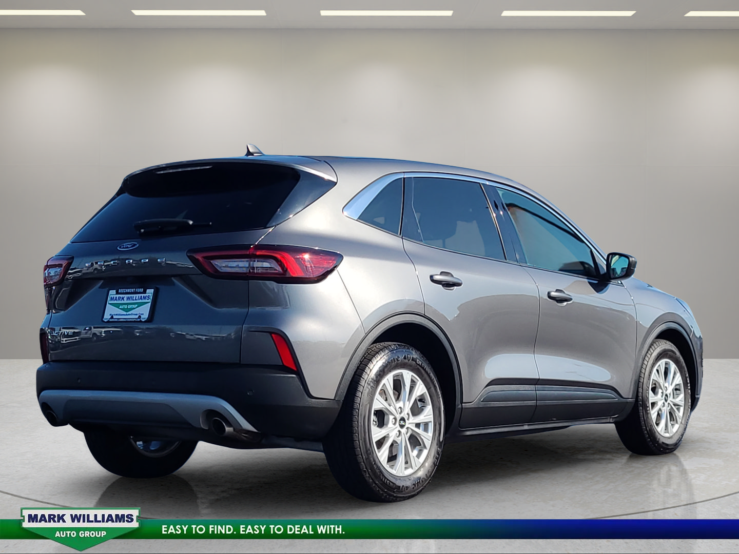 Certified 2023 Ford Escape Active w/ Cold Weather Package FWD image 4