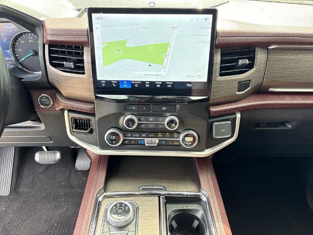 Certified 2024 Ford Expedition Limited RWD image 23
