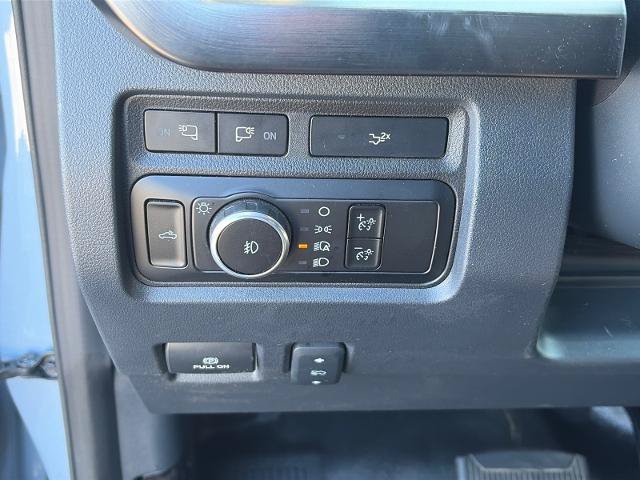 Certified 2024 Ford F350 Lariat w/ Lariat Ultimate Package AWD/4WD image 17