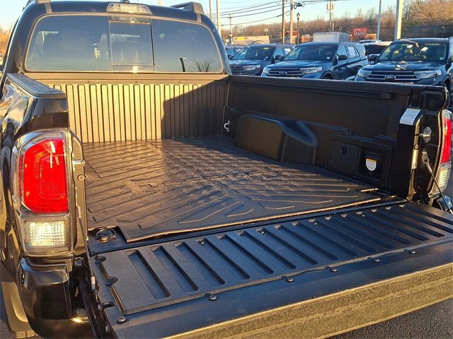 Used 2023 Toyota Tacoma TRD Sport image 29