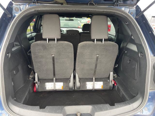 Certified 2017 Ford Explorer XLT FWD image 18