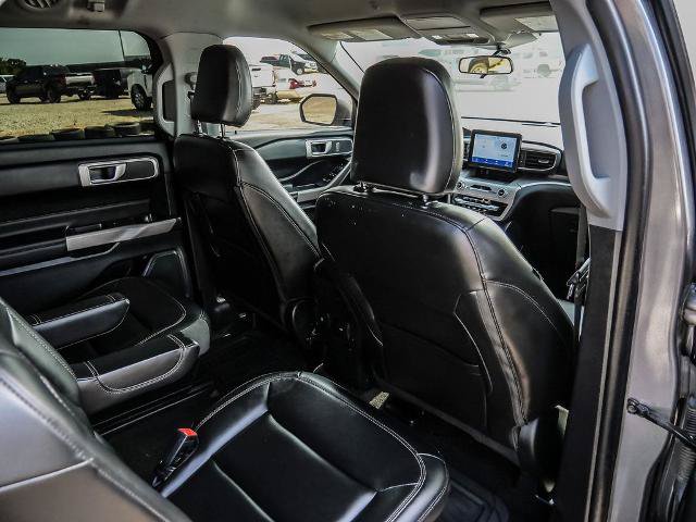 Certified 2023 Ford Explorer XLT w/ Equipment Group 202A RWD image 21