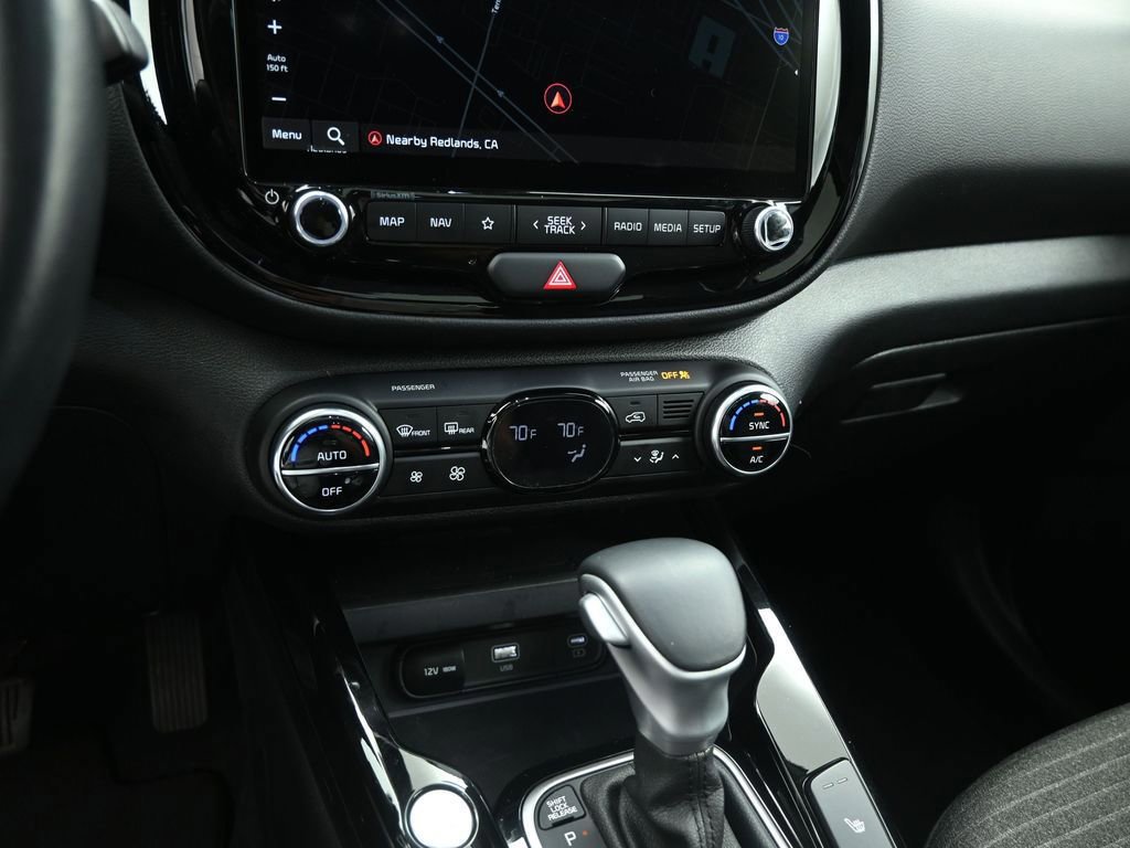 Used 2024 Kia Soul EX image 31