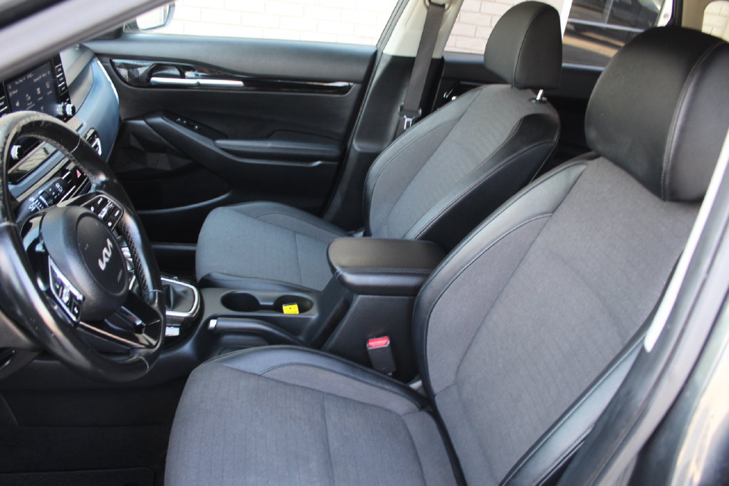 Used 2023 Kia Seltos S FWD image 28