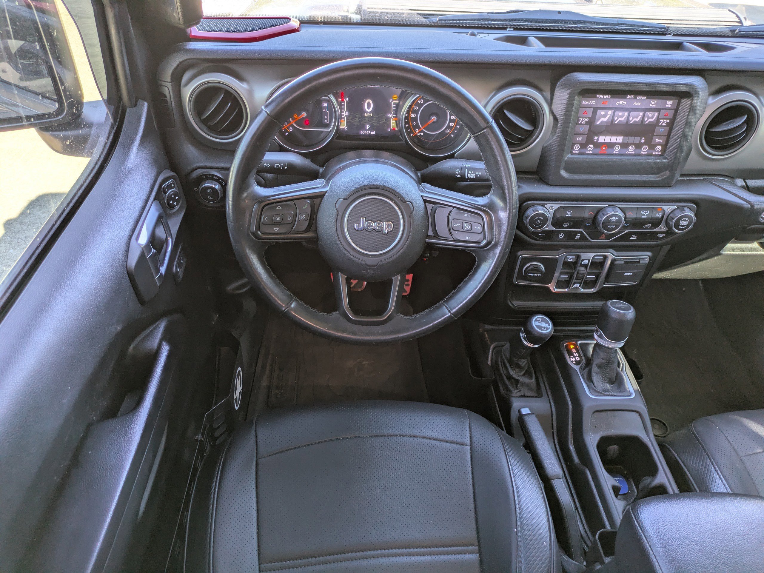 Used 2021 Jeep Gladiator Willys image 15