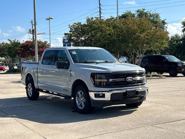 Certified 2024 Ford F150 XLT w/ Mobile Office Package AWD/4WD image 8