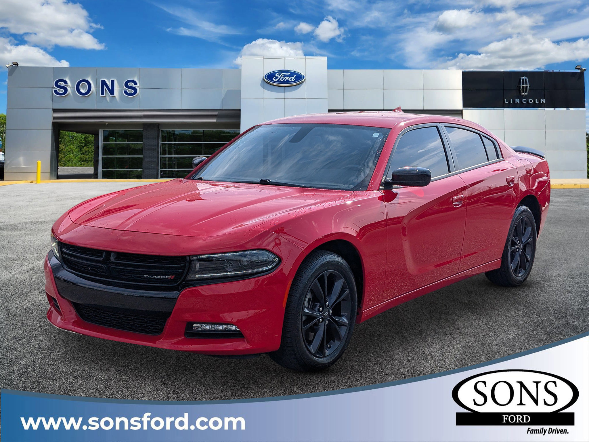 Used 2023 Dodge Charger SXT w/ Blacktop Package image 7