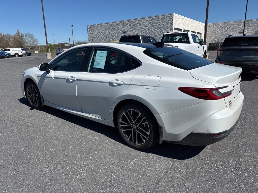 Used 2026 Toyota Camry XLE AWD/4WD image 2