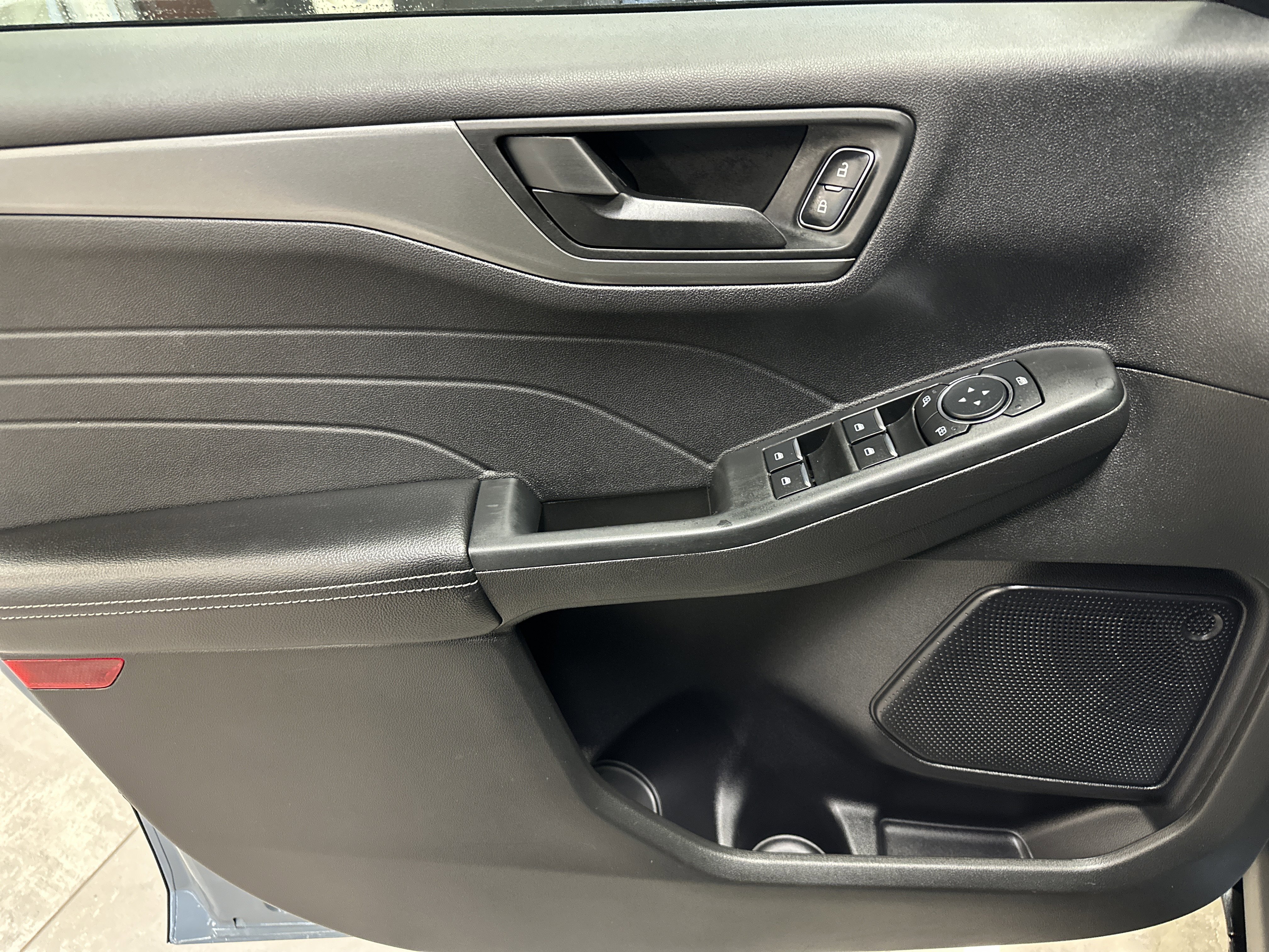 Certified 2023 Ford Escape Active image 20