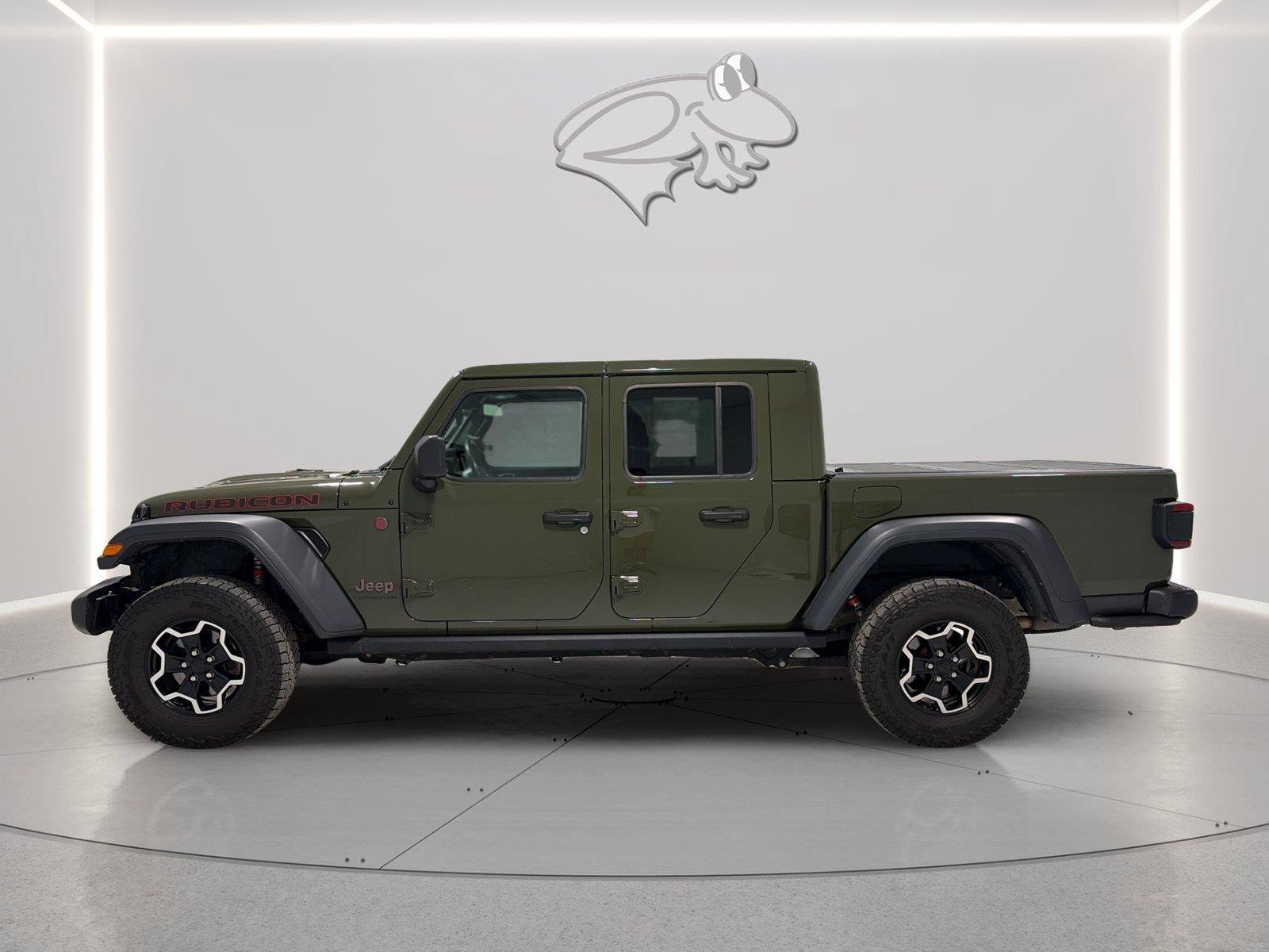 Used 2021 Jeep Gladiator Rubicon AWD/4WD image 2