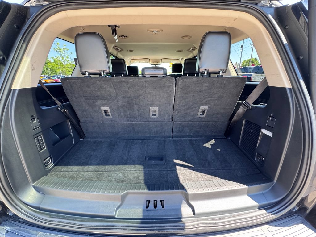 Certified 2024 Ford Expedition XLT AWD/4WD image 30