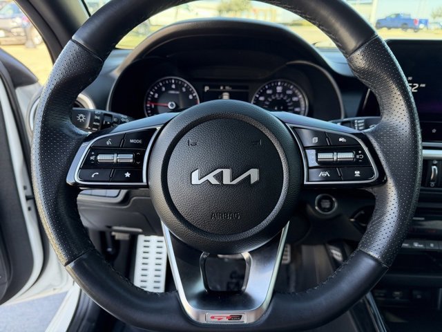 Used 2024 Kia Forte GT-Line w/ GT-Line Premium Package image 13