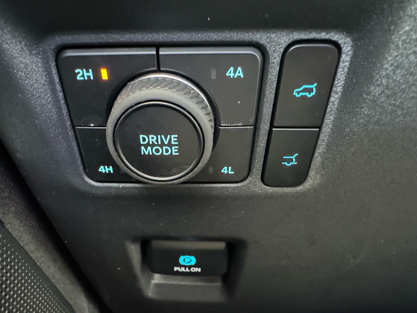 Certified 2025 Ford Expedition Active AWD/4WD image 41