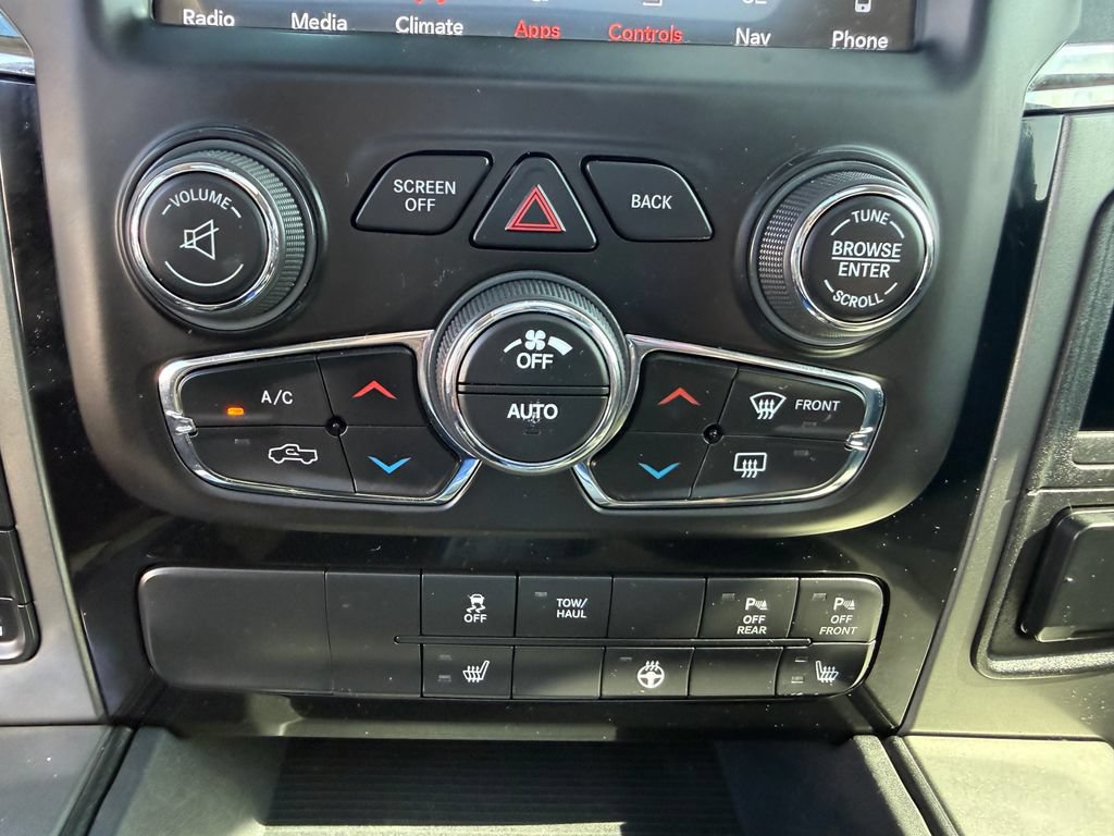 Used 2018 RAM 1500 Sport w/ Convenience Group AWD/4WD image 33