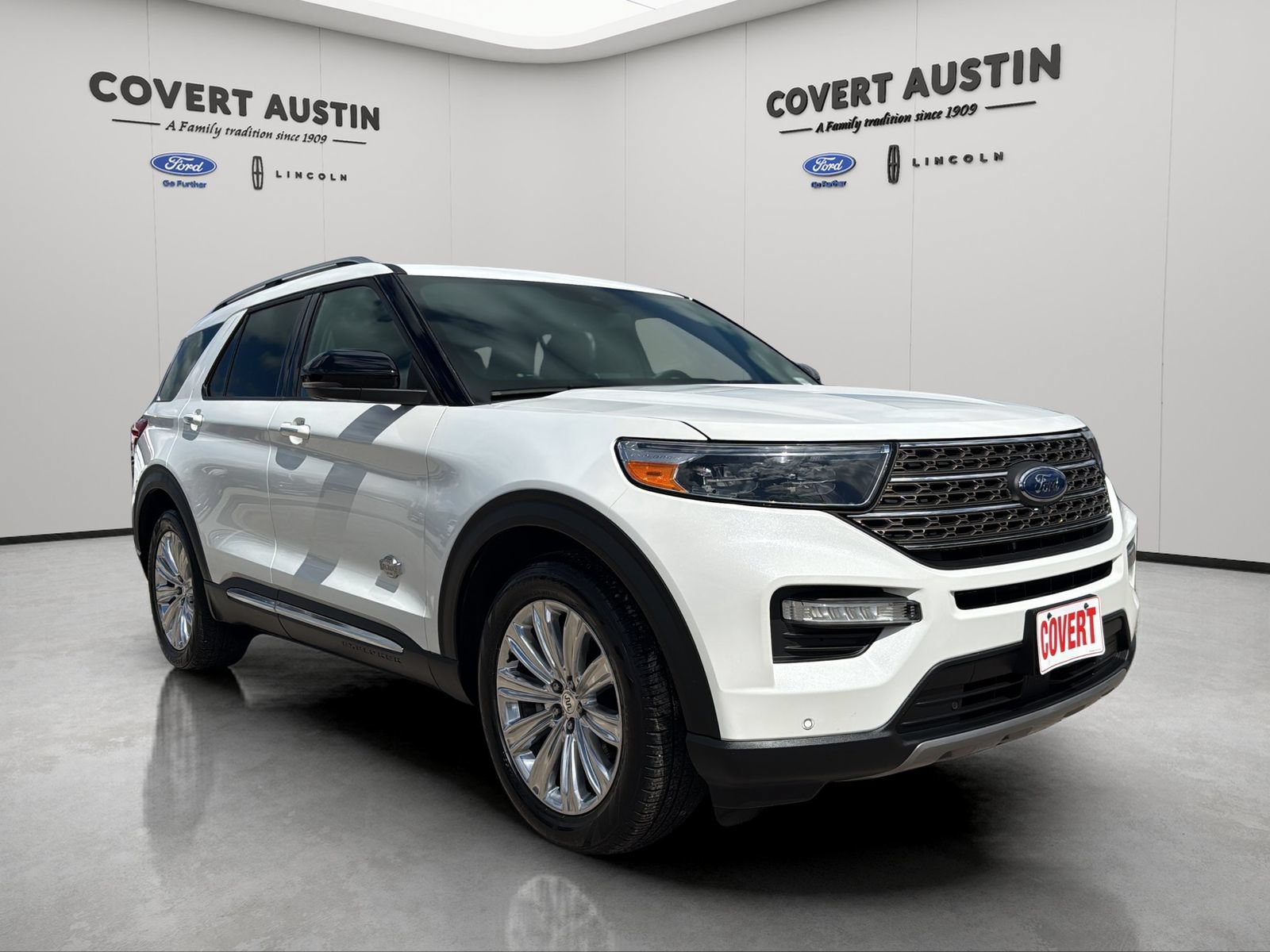 Certified 2021 Ford Explorer King Ranch w/ Premium Technology Package RWD image 7