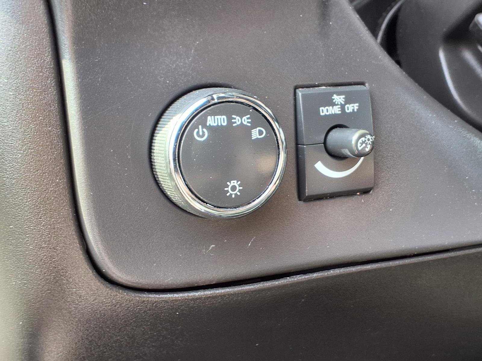 Used 2024 GMC Savana 2500 w/ Driver Convenience Package image 17