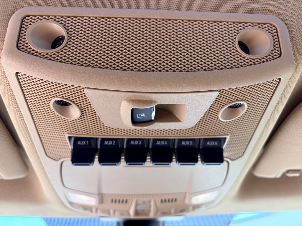 Certified 2019 Ford F250 Lariat w/ Lariat Ultimate Package AWD/4WD image 19