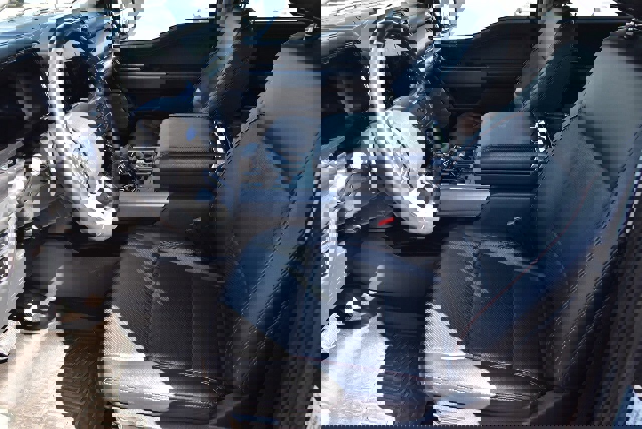 Certified 2023 Ford F150 Lariat w/ Trailer Tow Package image 9