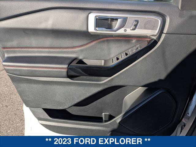 Certified 2023 Ford Explorer ST-Line w/ Class IV Trailer Tow Package image 10
