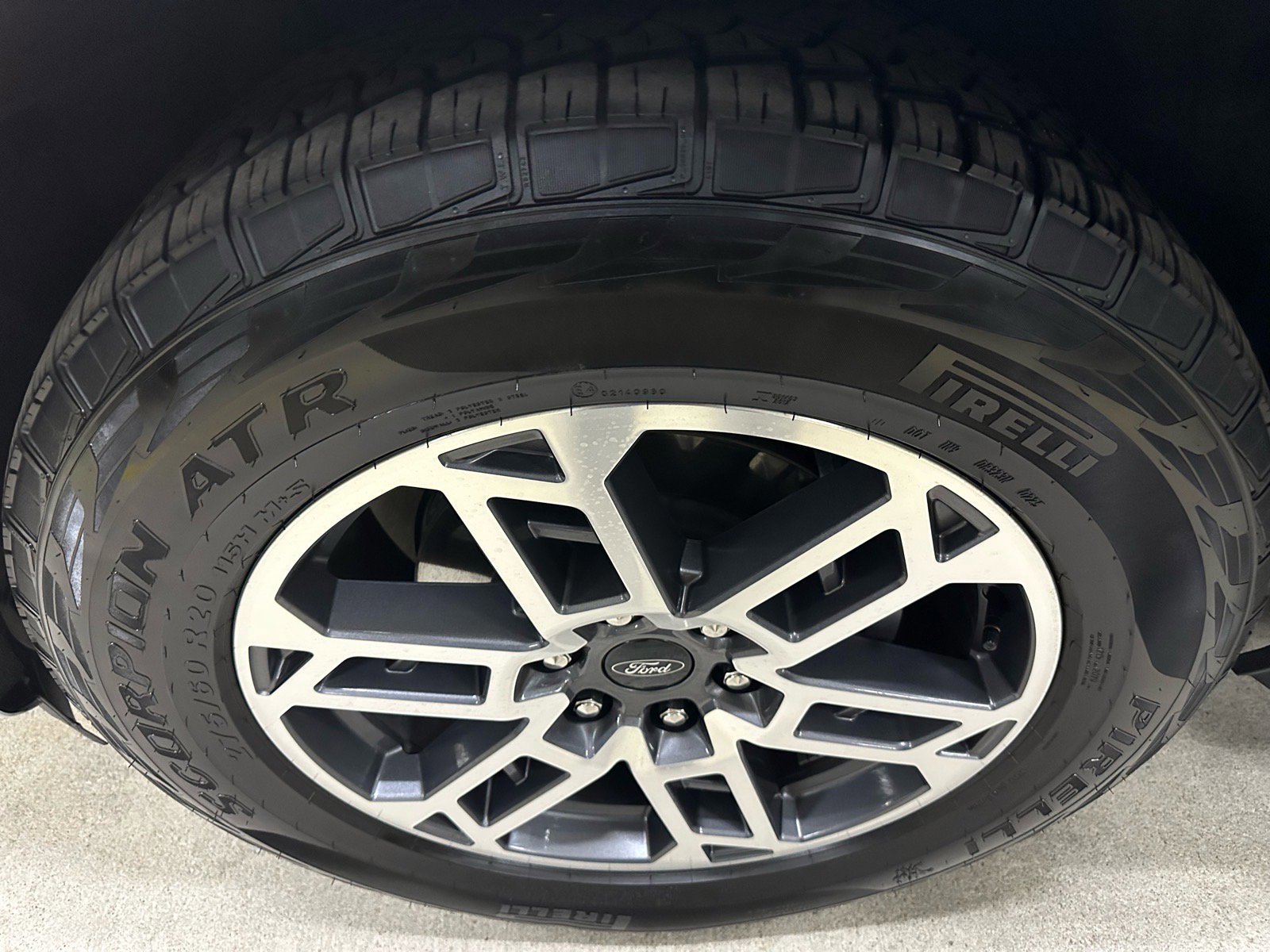 Certified 2025 Ford Expedition Active image 14