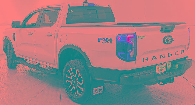 Certified 2024 Ford Ranger Lariat w/ FX4 Off-Road Package AWD/4WD image 4