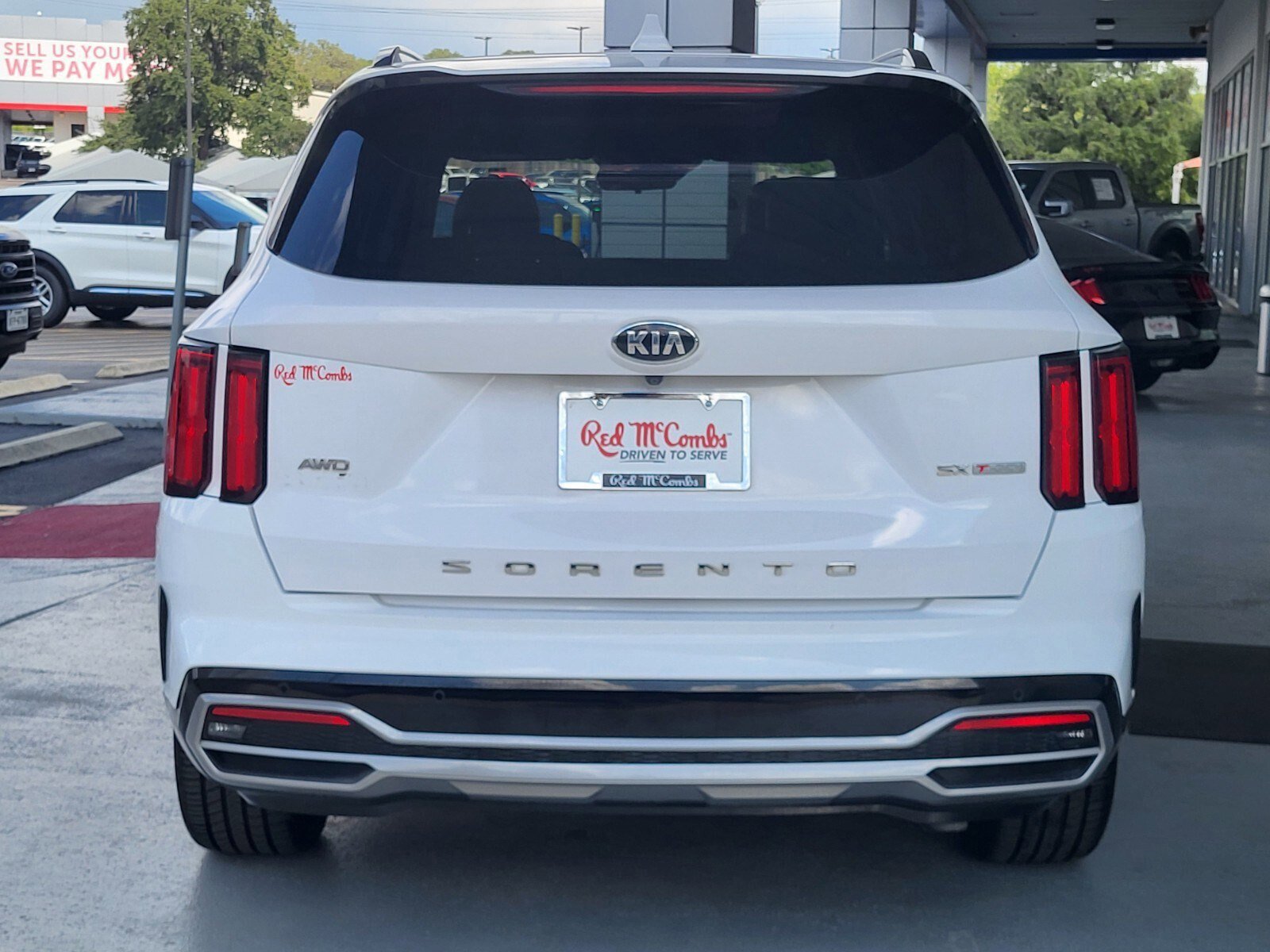 Used 2021 Kia Sorento SX image 4