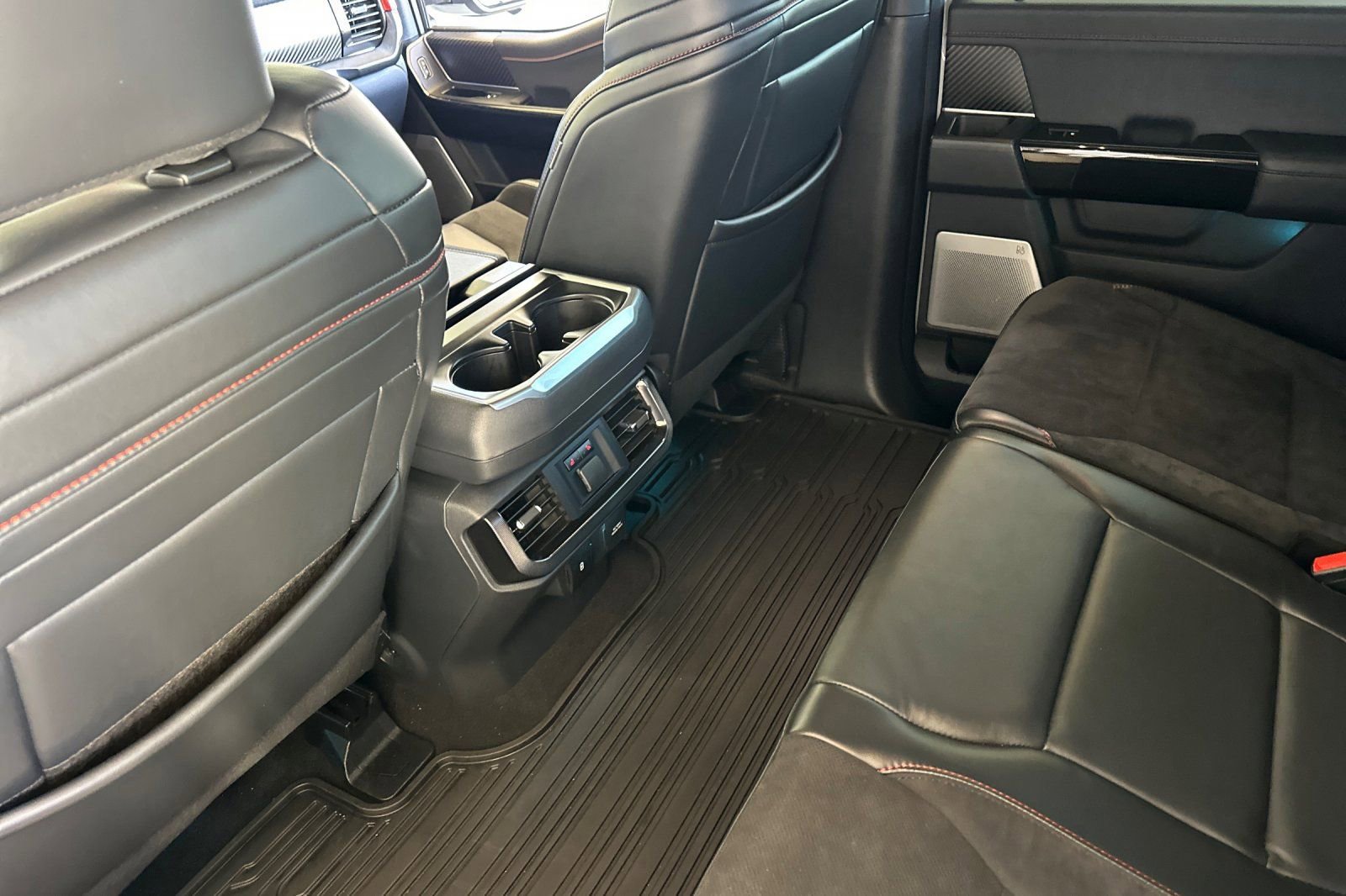 Certified 2023 Ford F150 Raptor w/ Equipment Group 802A Raptor R AWD/4WD image 12