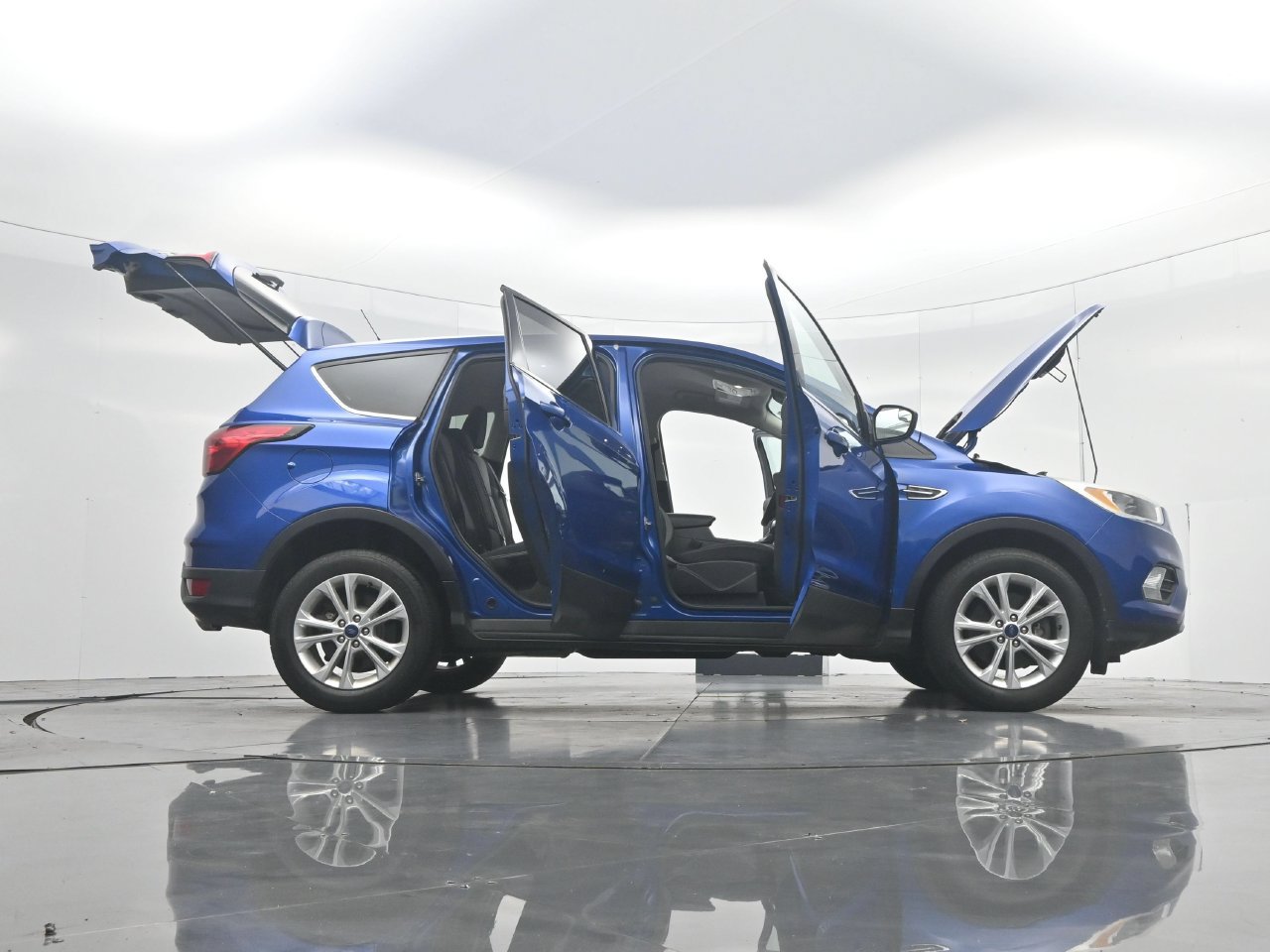 Certified 2019 Ford Escape SE AWD/4WD image 57