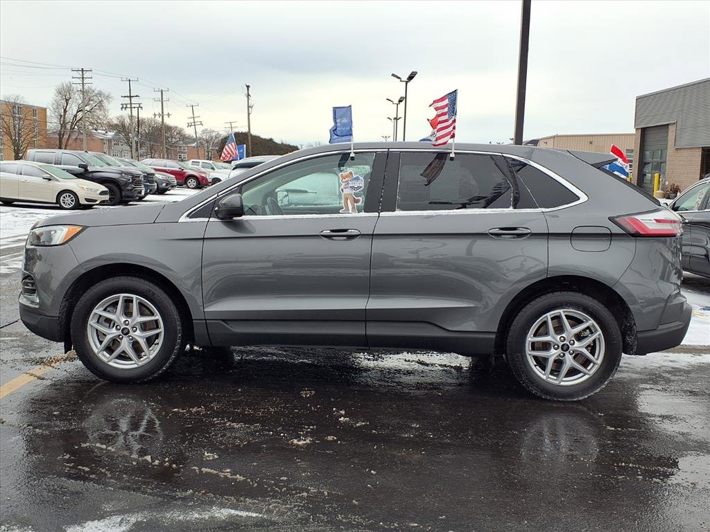 Certified 2024 Ford Edge SEL w/ Convenience Package image 24