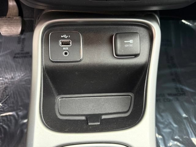 Used 2021 Jeep Compass Latitude FWD image 25