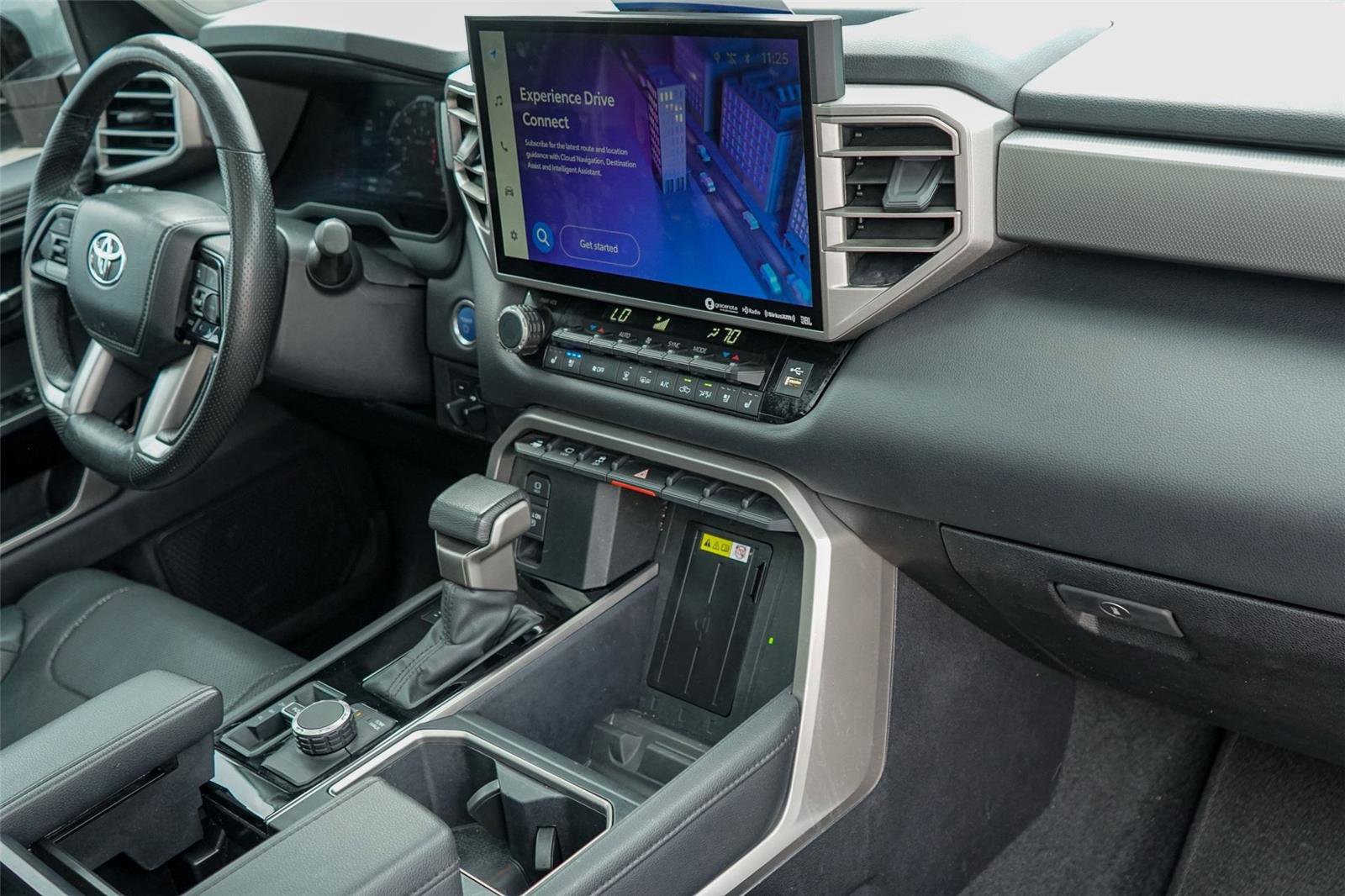 Used 2024 Toyota Tundra Limited image 29