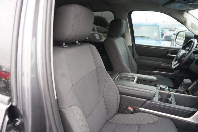 Used 2022 Toyota Tundra SR5 w/ TRD Off-Road Package AWD/4WD image 19