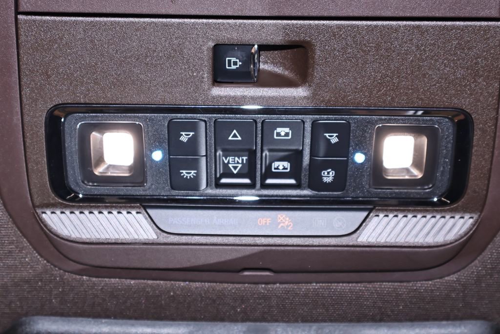 Certified 2025 Ford F250 King Ranch AWD/4WD image 40