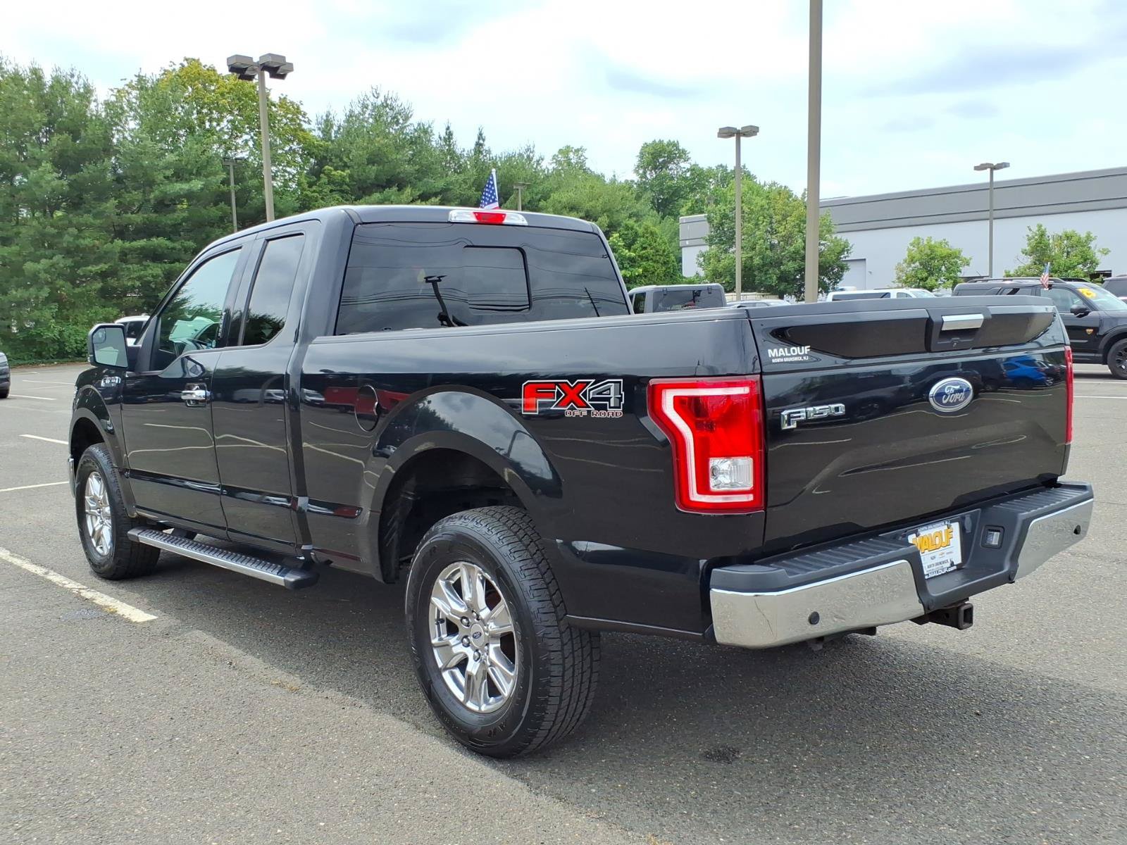 Certified 2017 Ford F150 XLT w/ Equipment Group 302A Luxury AWD/4WD image 4