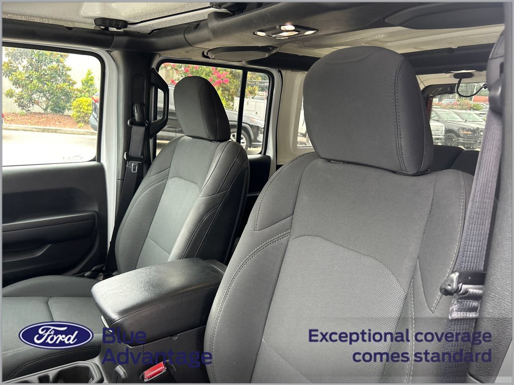 Used 2021 Jeep Wrangler Unlimited Sport AWD/4WD image 11