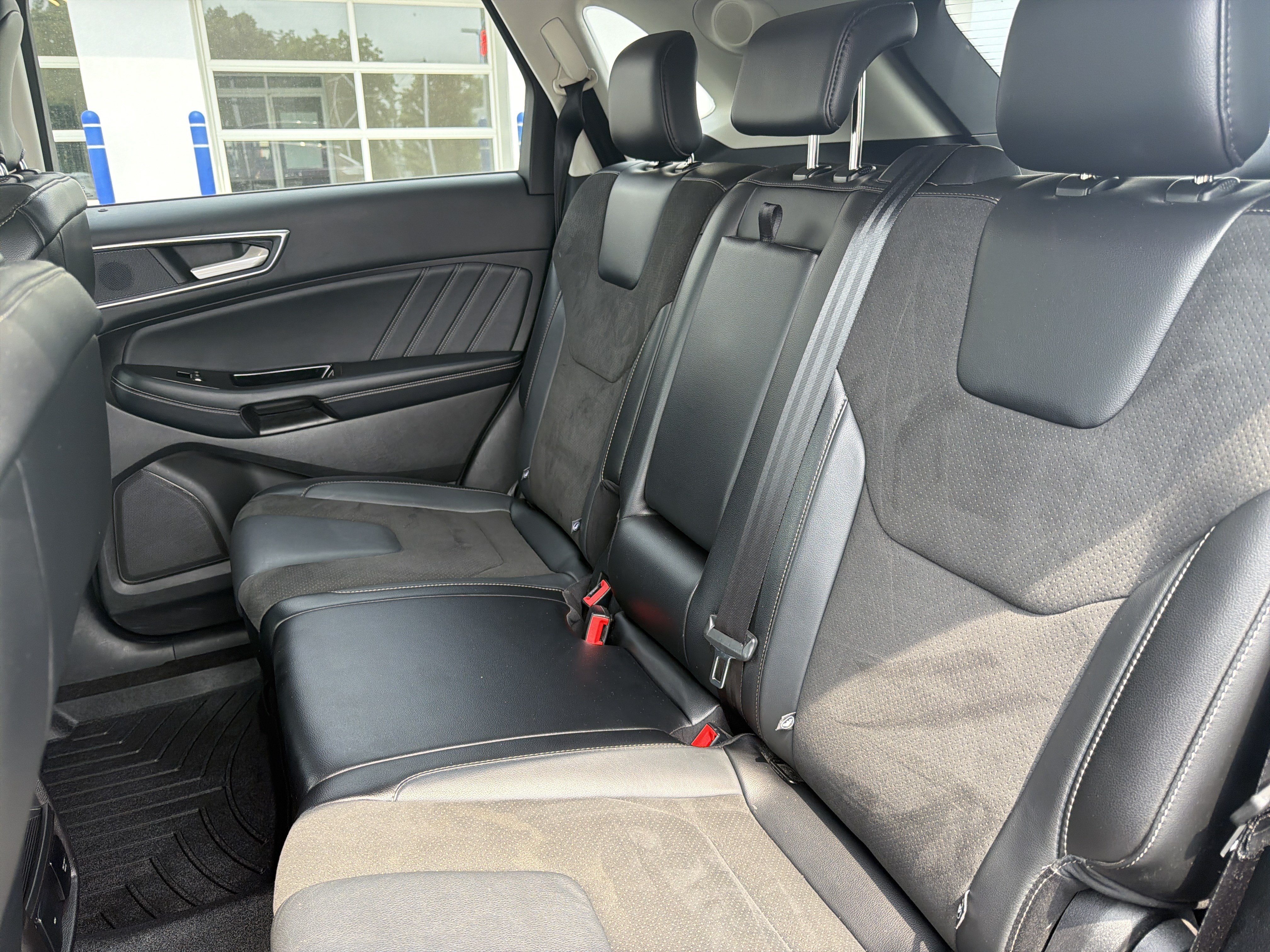 Certified 2018 Ford Edge Sport w/ Ford Safe & Smart Package AWD/4WD image 24