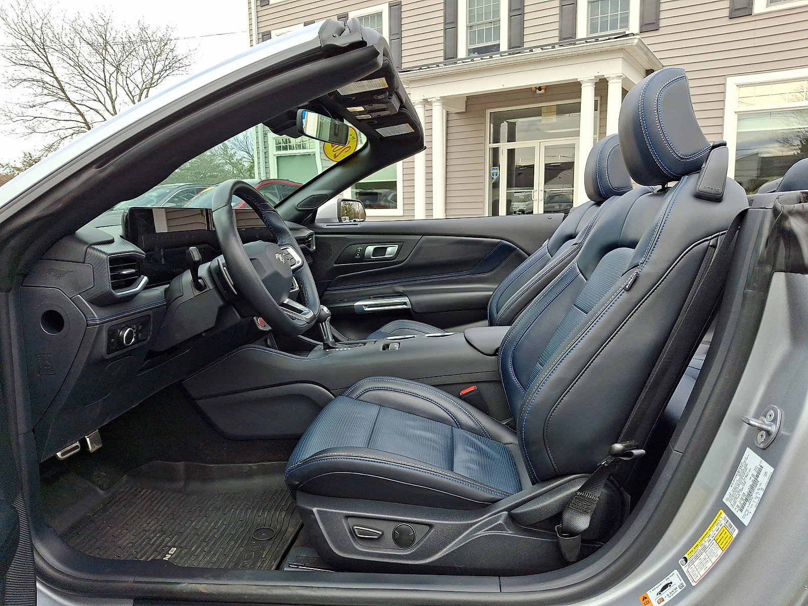 Certified 2025 Ford Mustang GT Premium image 14