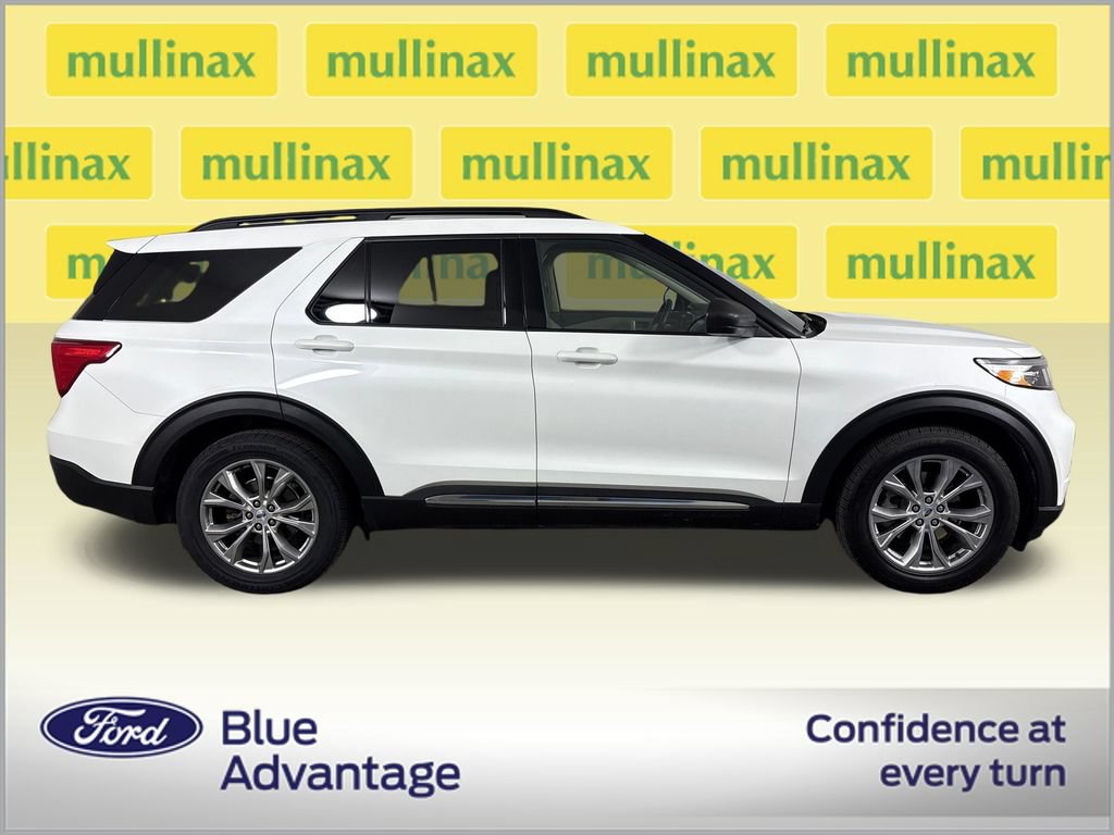 Certified 2023 Ford Explorer XLT w/ Equipment Group 202A RWD image 2