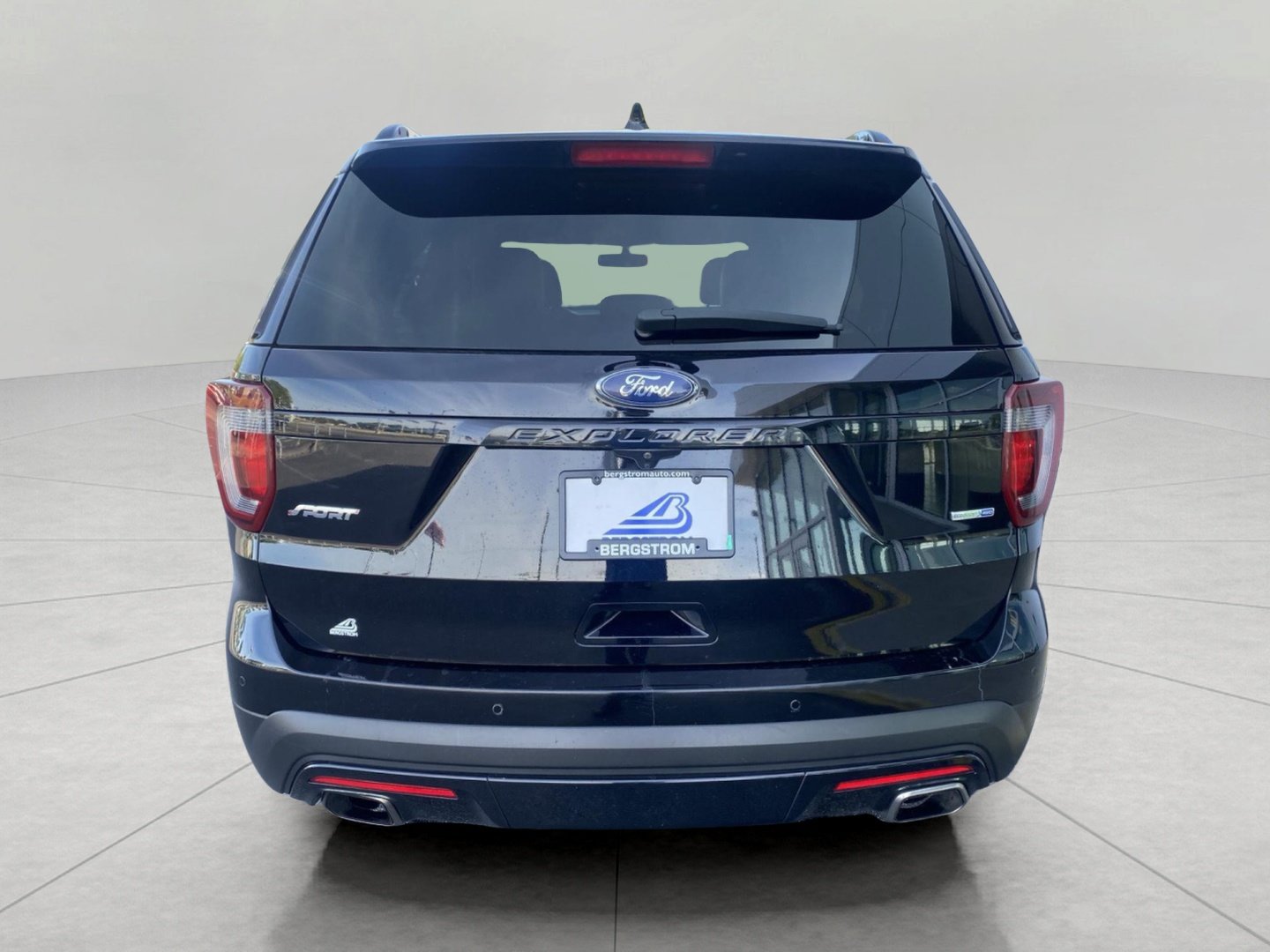Certified 2017 Ford Explorer Sport AWD/4WD image 7