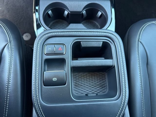 Certified 2025 Ford Mustang Mach-E Select RWD image 28