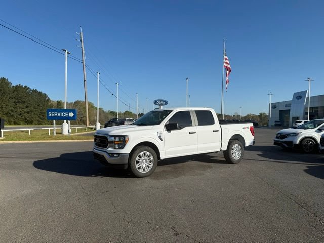 Certified 2023 Ford F150 XLT w/ Trailer Tow Package AWD/4WD image 3