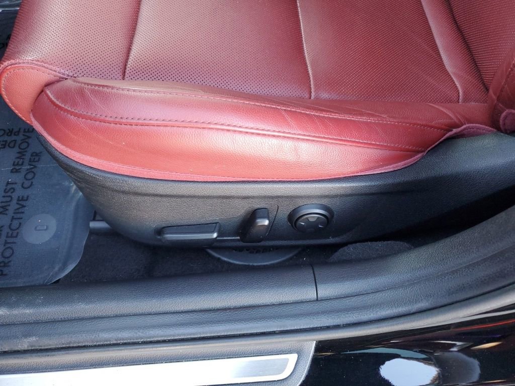 Used 2018 Kia Stinger GT1 image 28