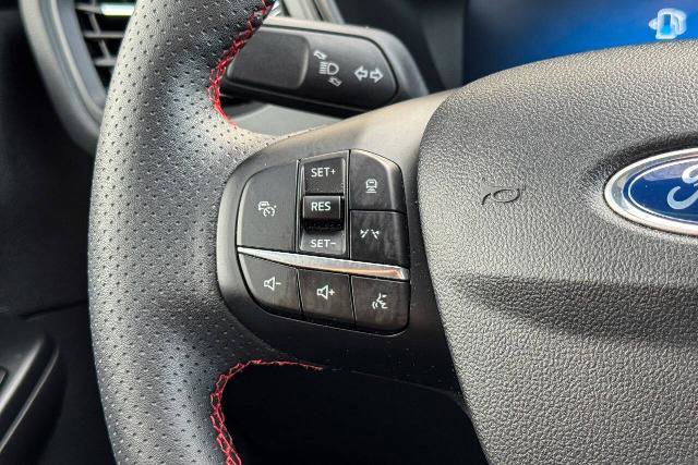 Certified 2023 Ford Escape ST-Line Select w/ Tech Pack #2 image 24